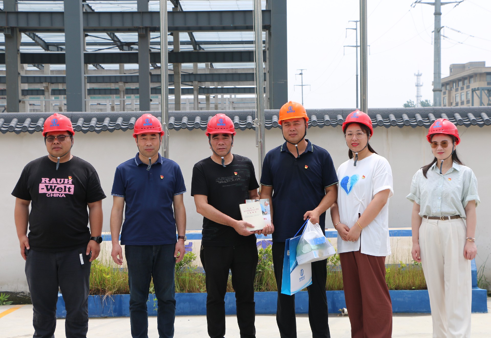 1688352250155632.jpg 10.jpg